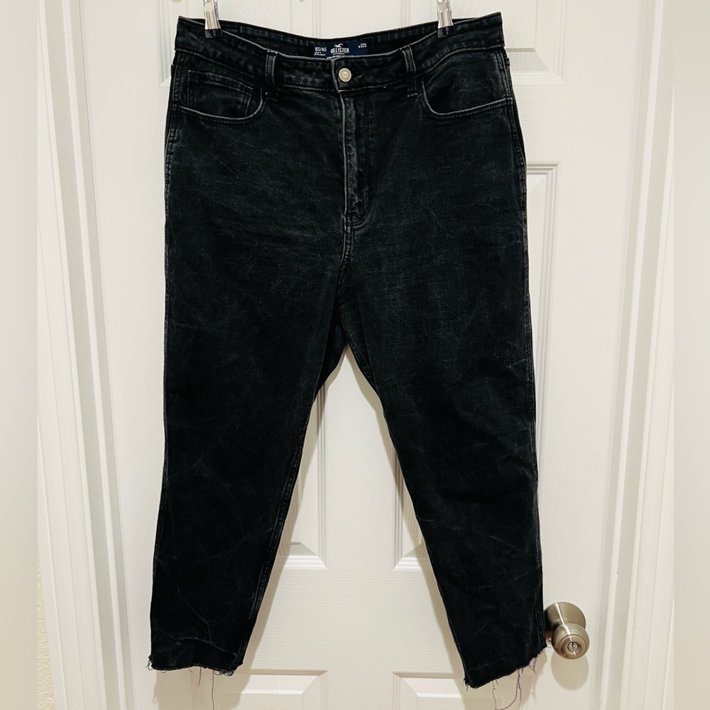 Hollister Dark Gray High-Rise Jeans